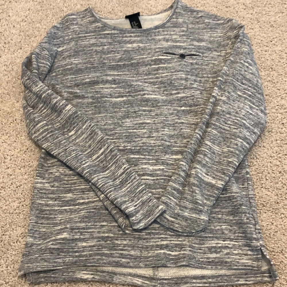 gray H&M long sleeve